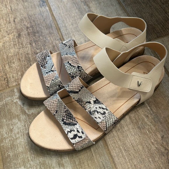 Vionic Colleen Boa Metallic Cream Leather Cork Adjustable Strap Sandals LIKE NEW - Picture 3 of 6